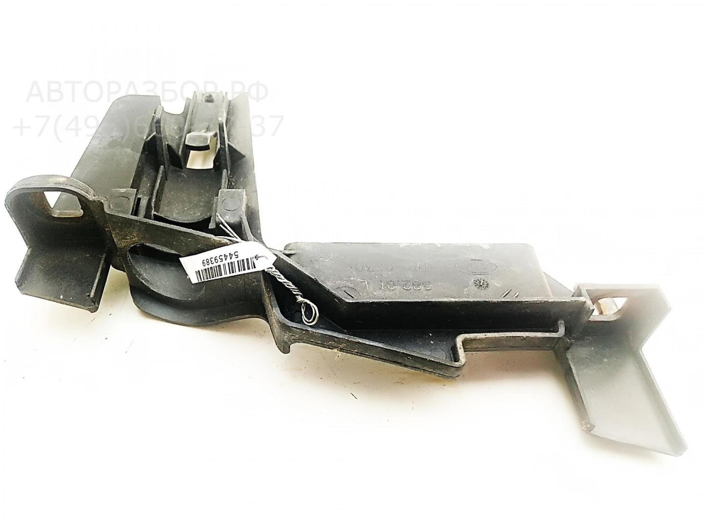 Крепеж фары