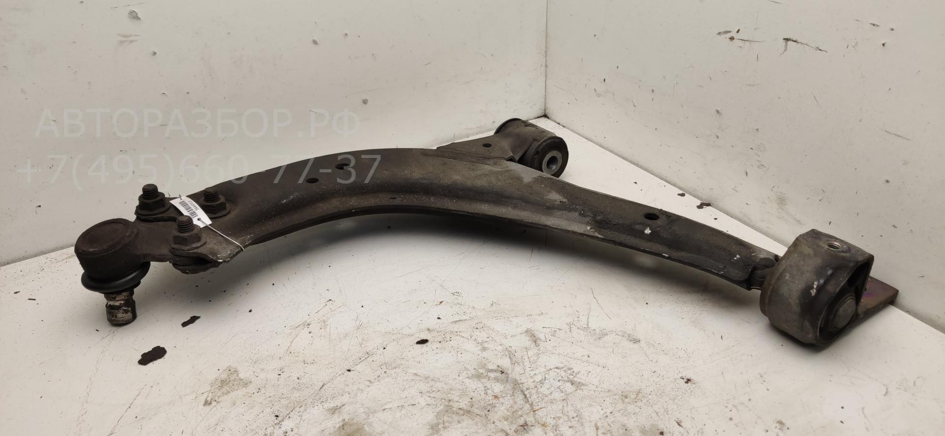 Рычаг передний правый