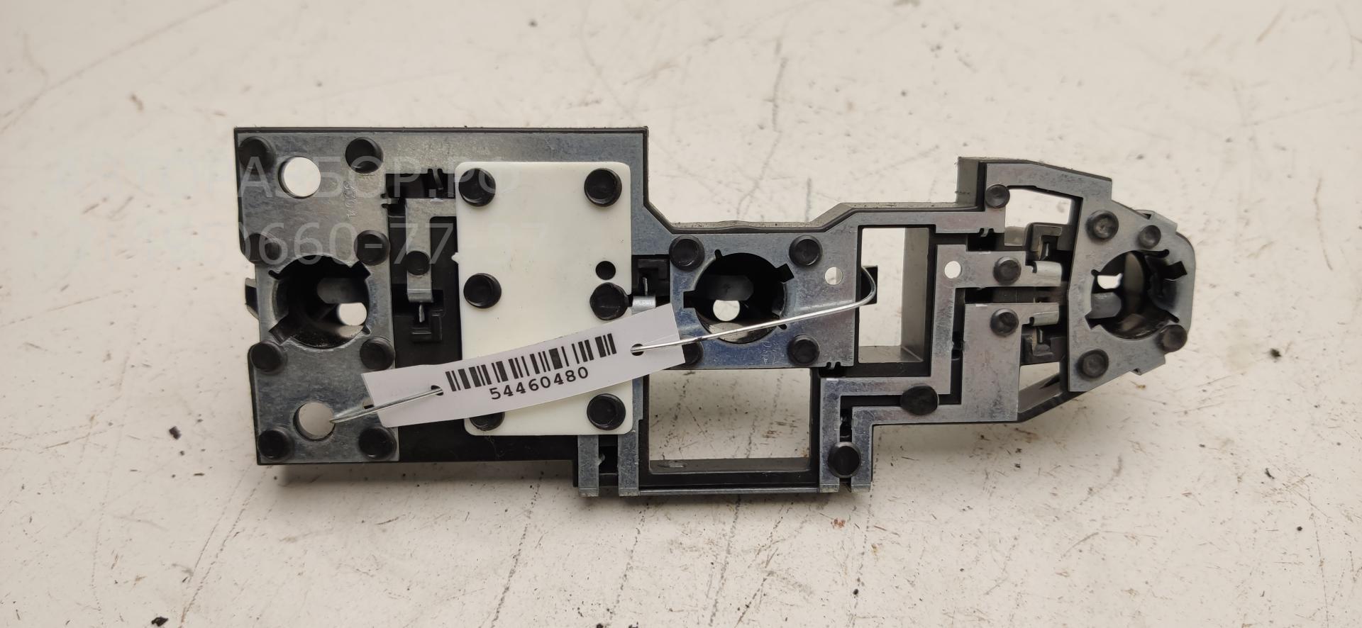 Плата заднего фонаря правого