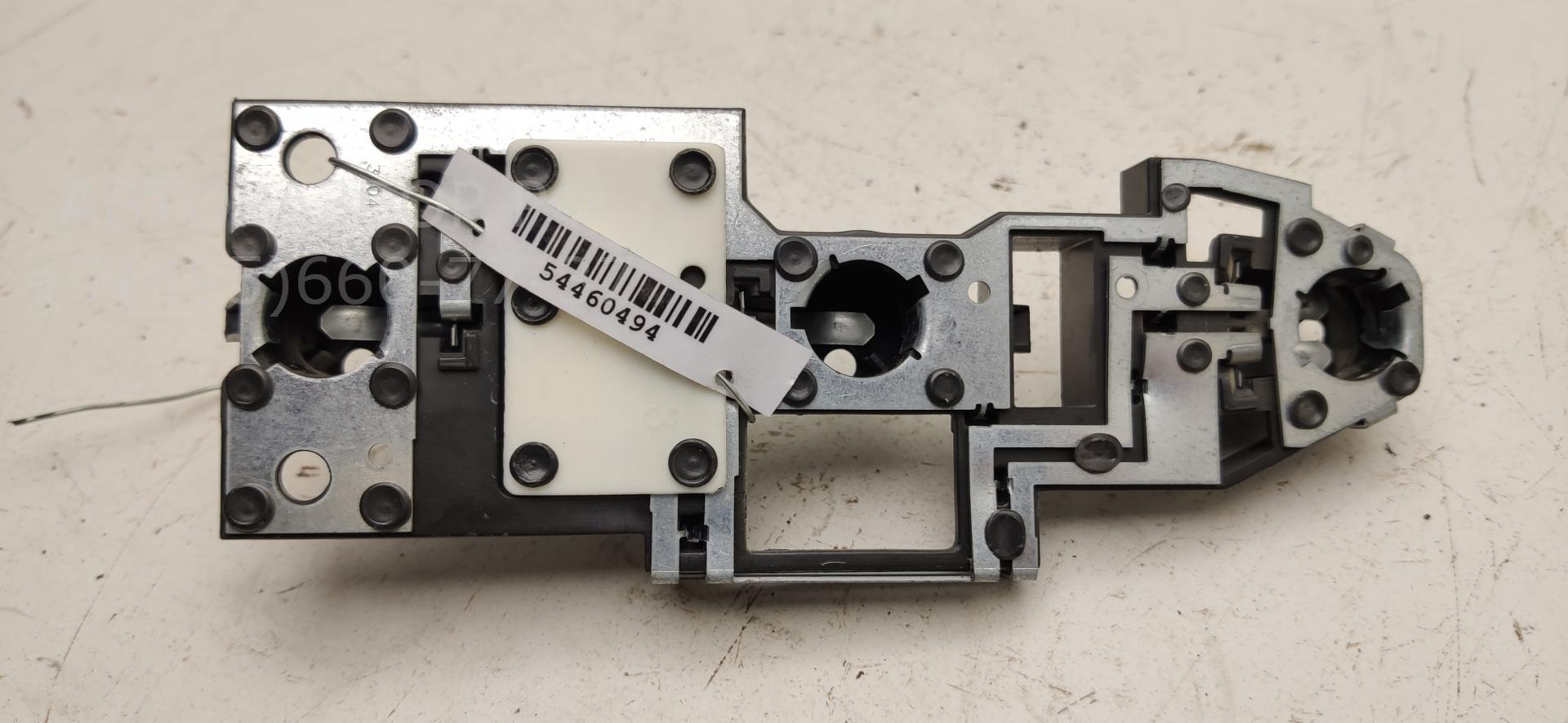 Плата заднего фонаря левого