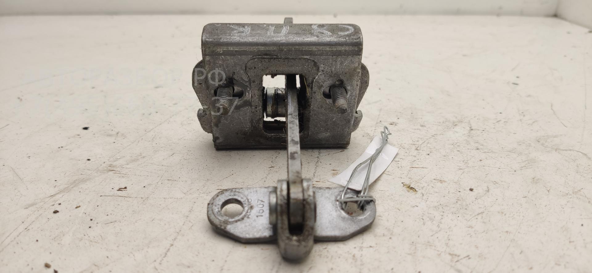 Ограничитель двери