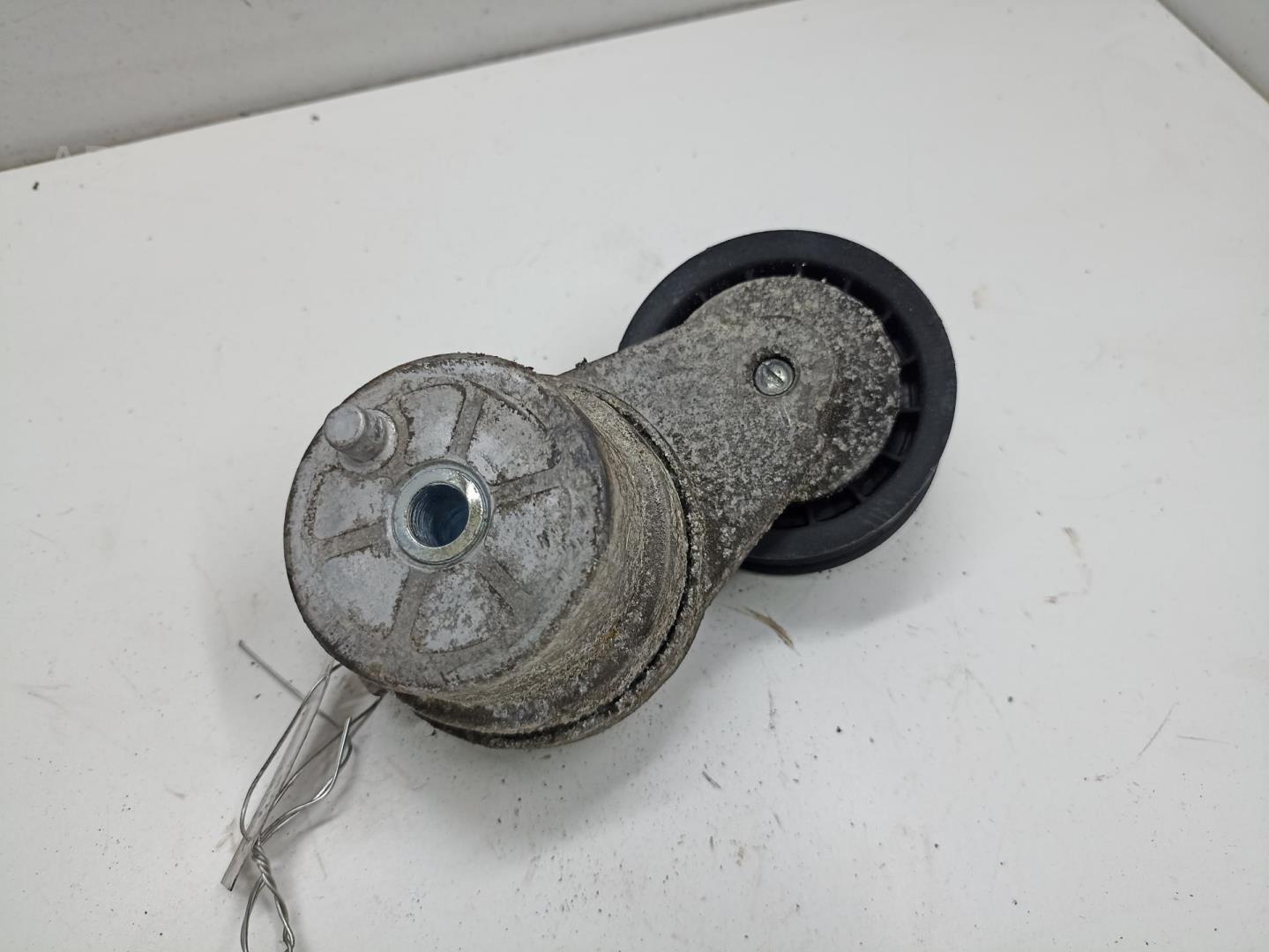 Механизм натяжения ремня ГРМ