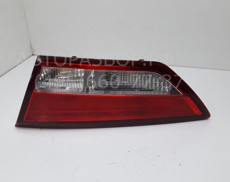 Фонарь задний внутренний правый