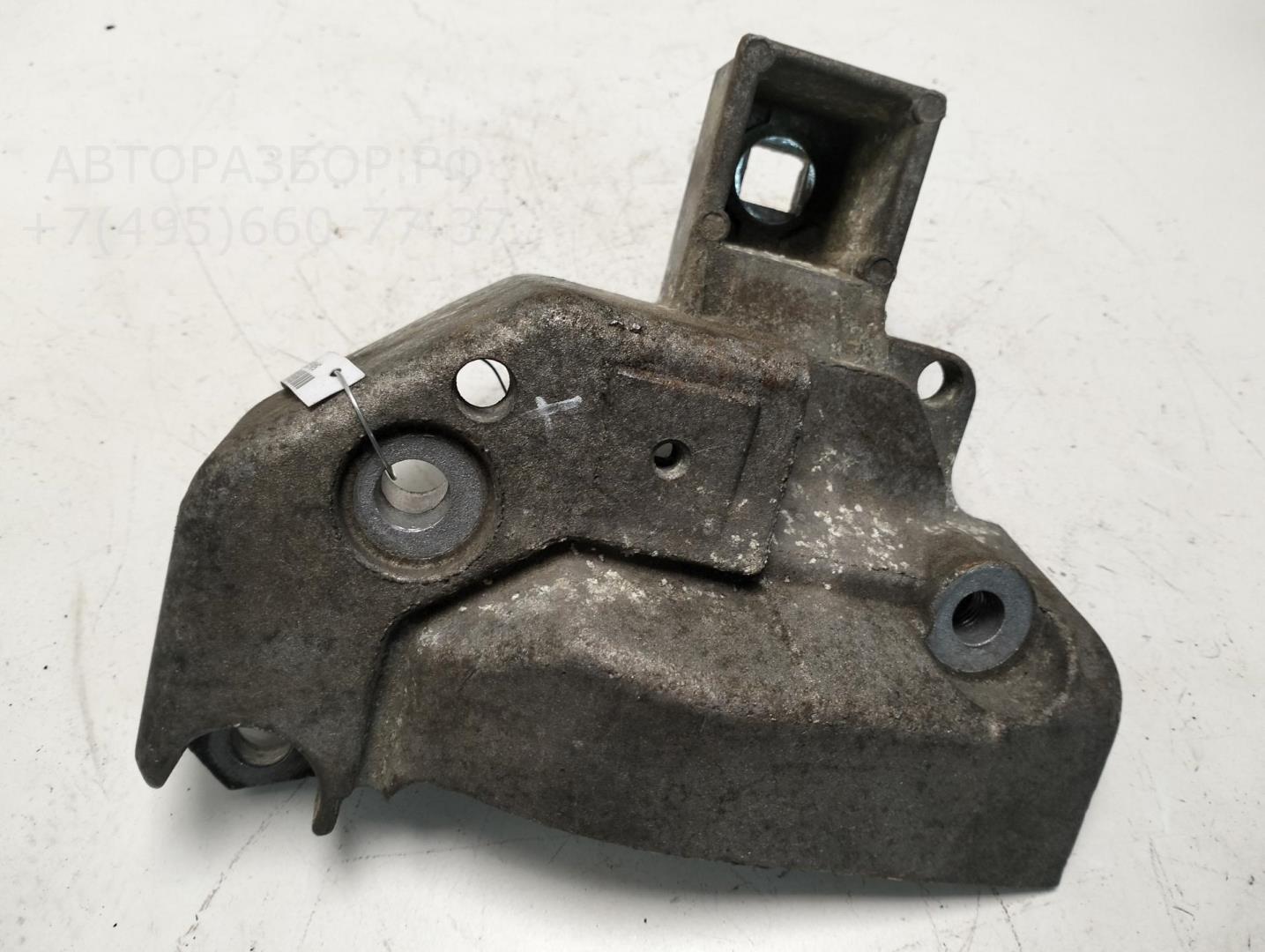 Опора двигателя