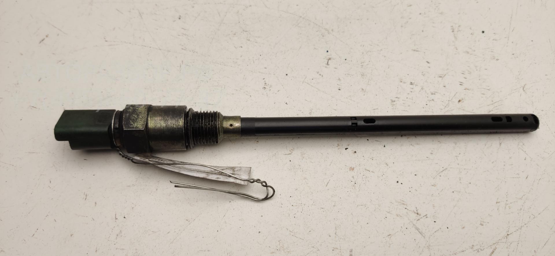 Датчик уровня масла