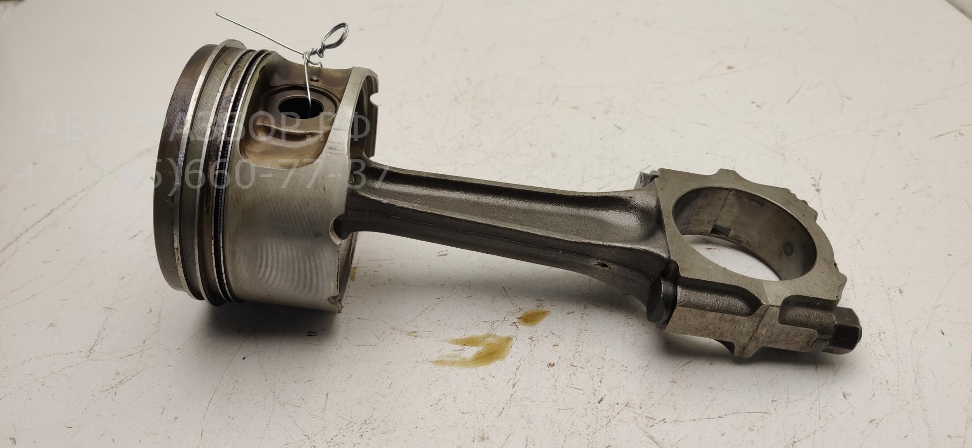 Поршень с шатуном