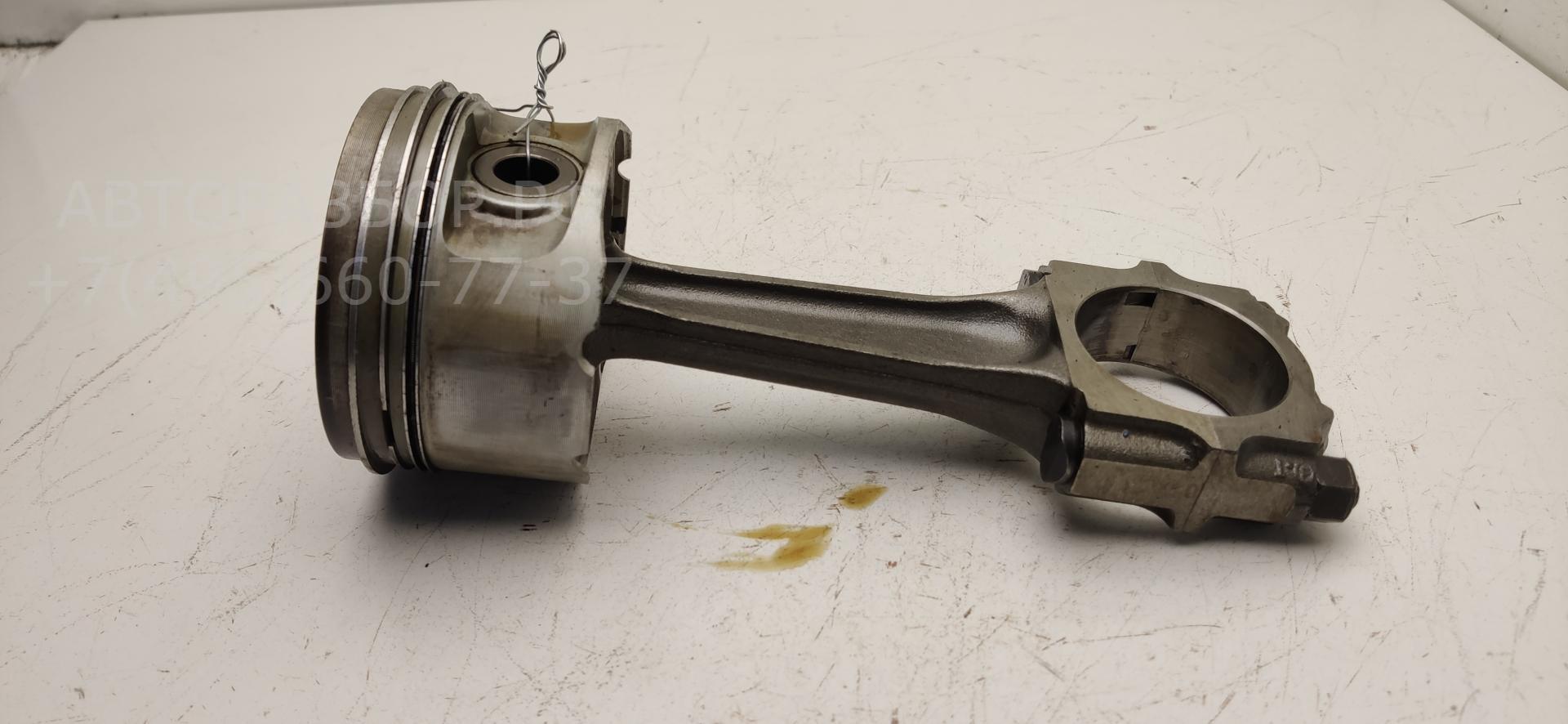 Поршень с шатуном