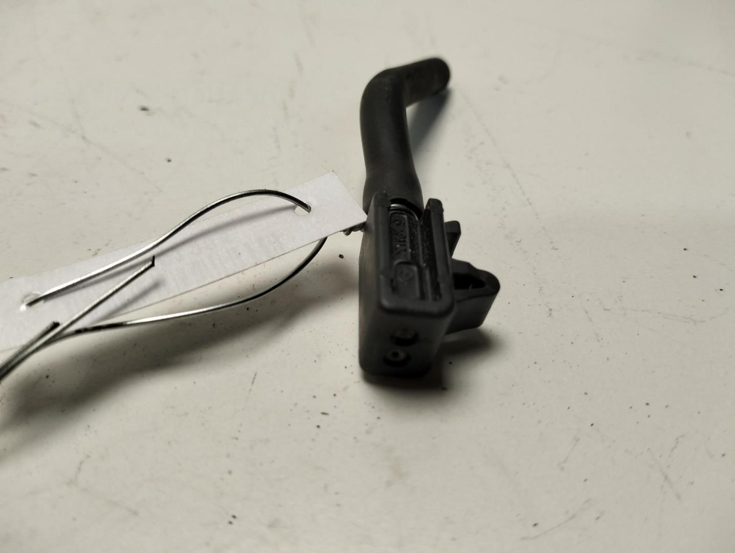 Форсунка омывателя лобового стекла