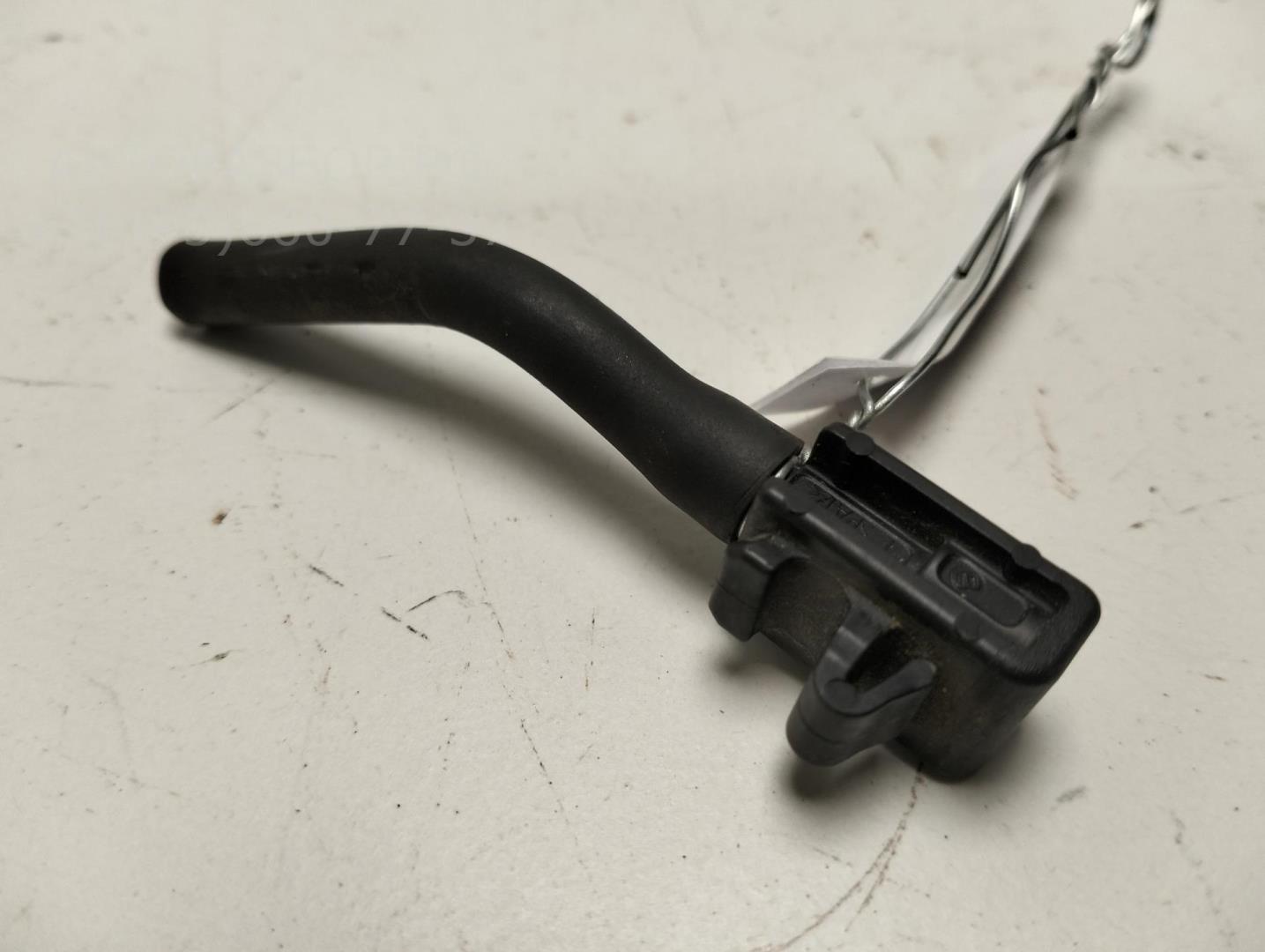 Форсунка омывателя лобового стекла