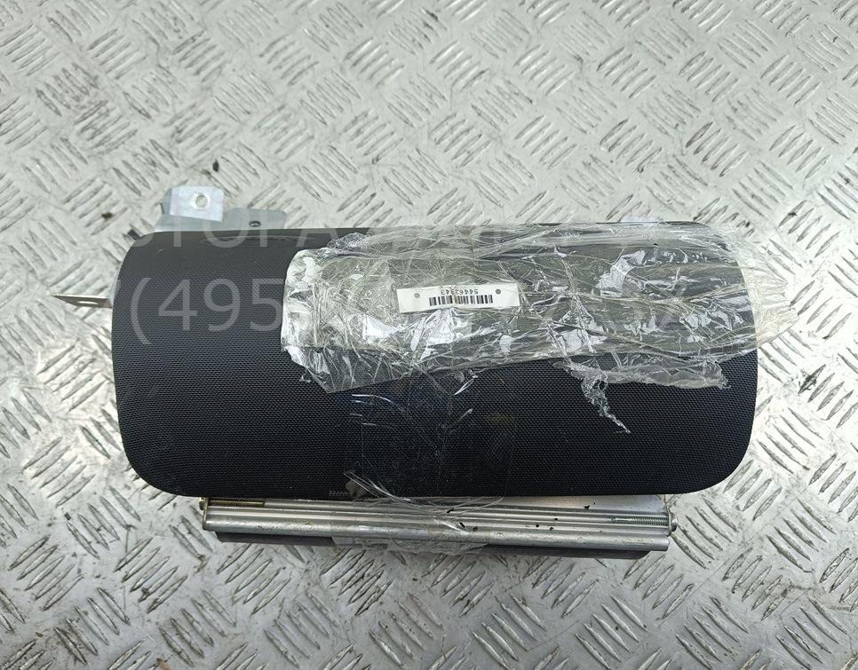 Подушка безопасности пассажирская (в торпедо)