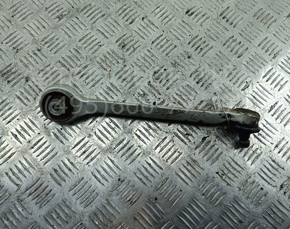 Рычаг передний правый