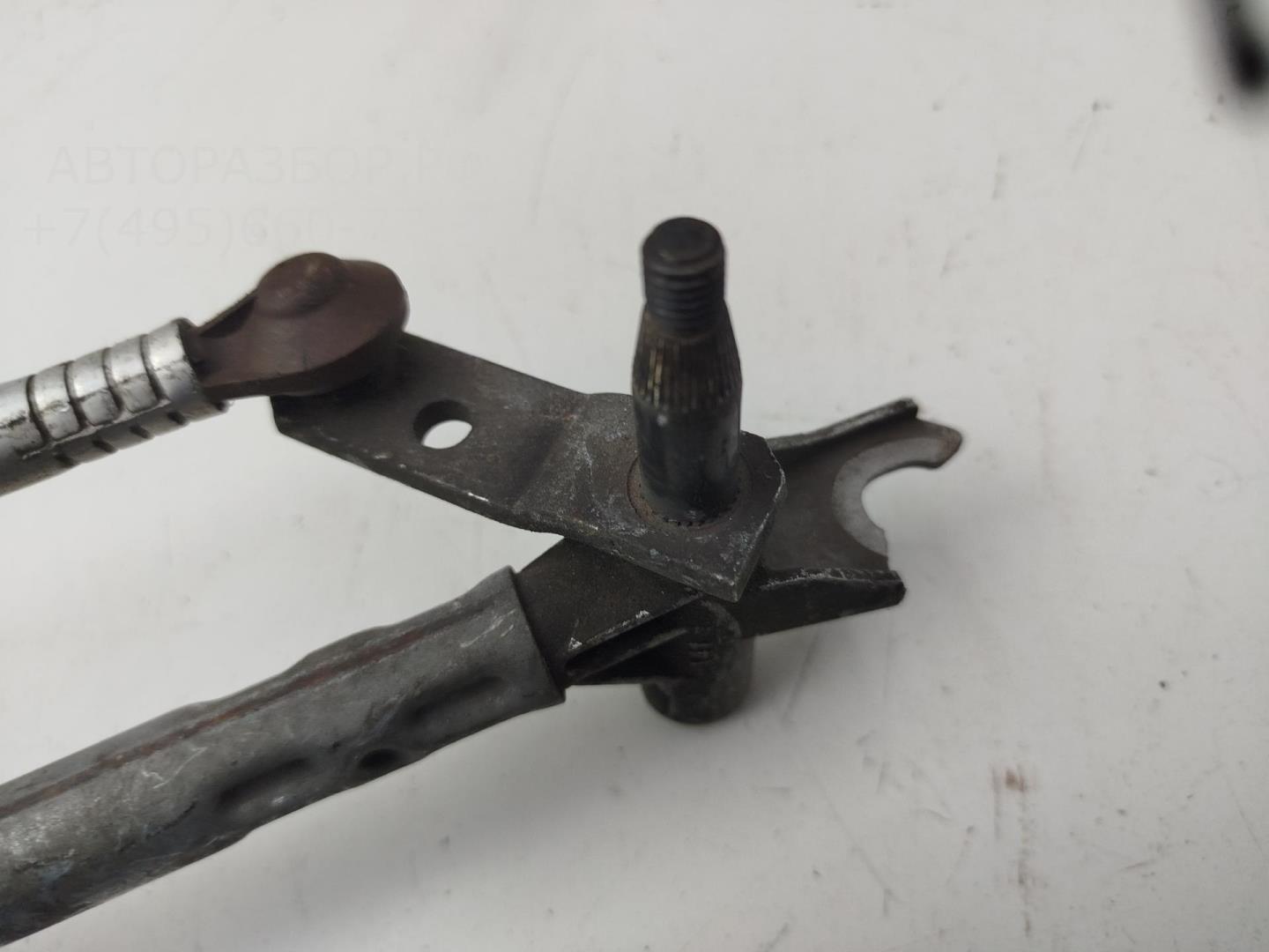 Моторчик стеклоочистителя передний