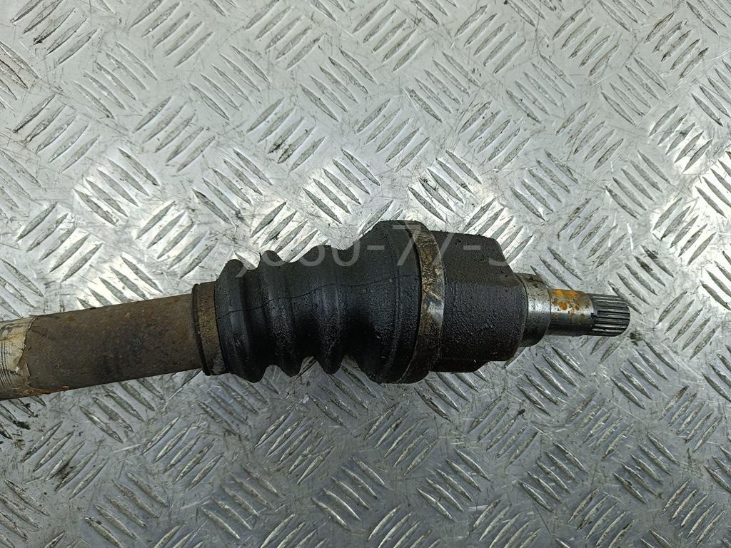 Полуось передняя левая