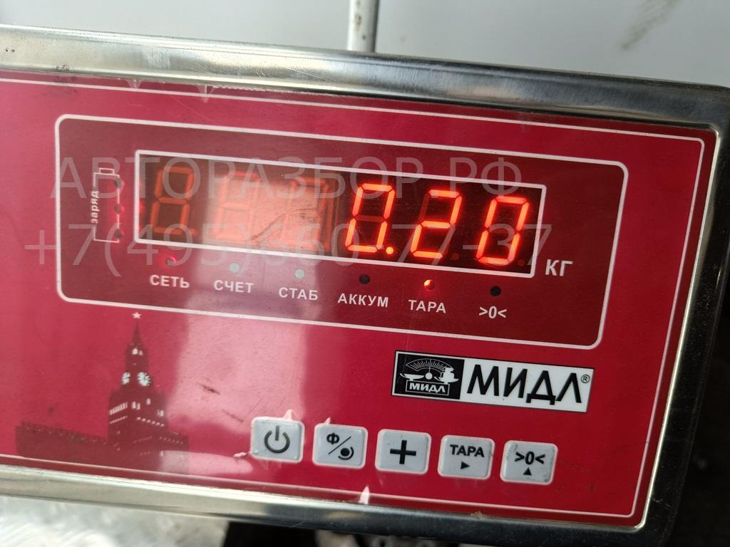 Молдинг двери передней левой