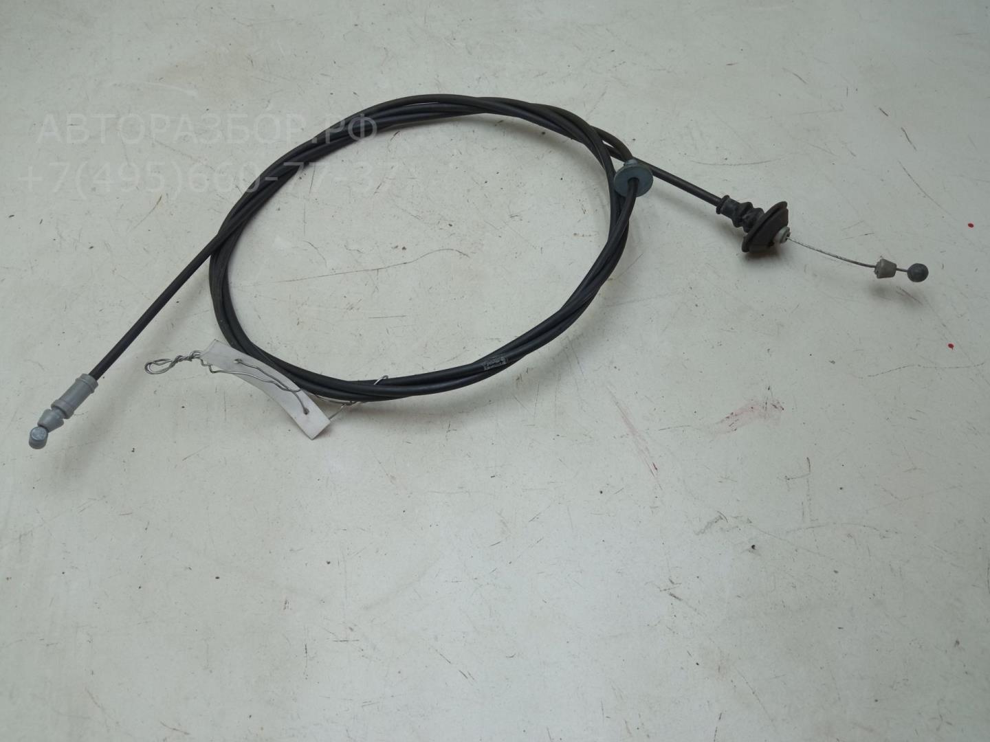 Трос открывания капота