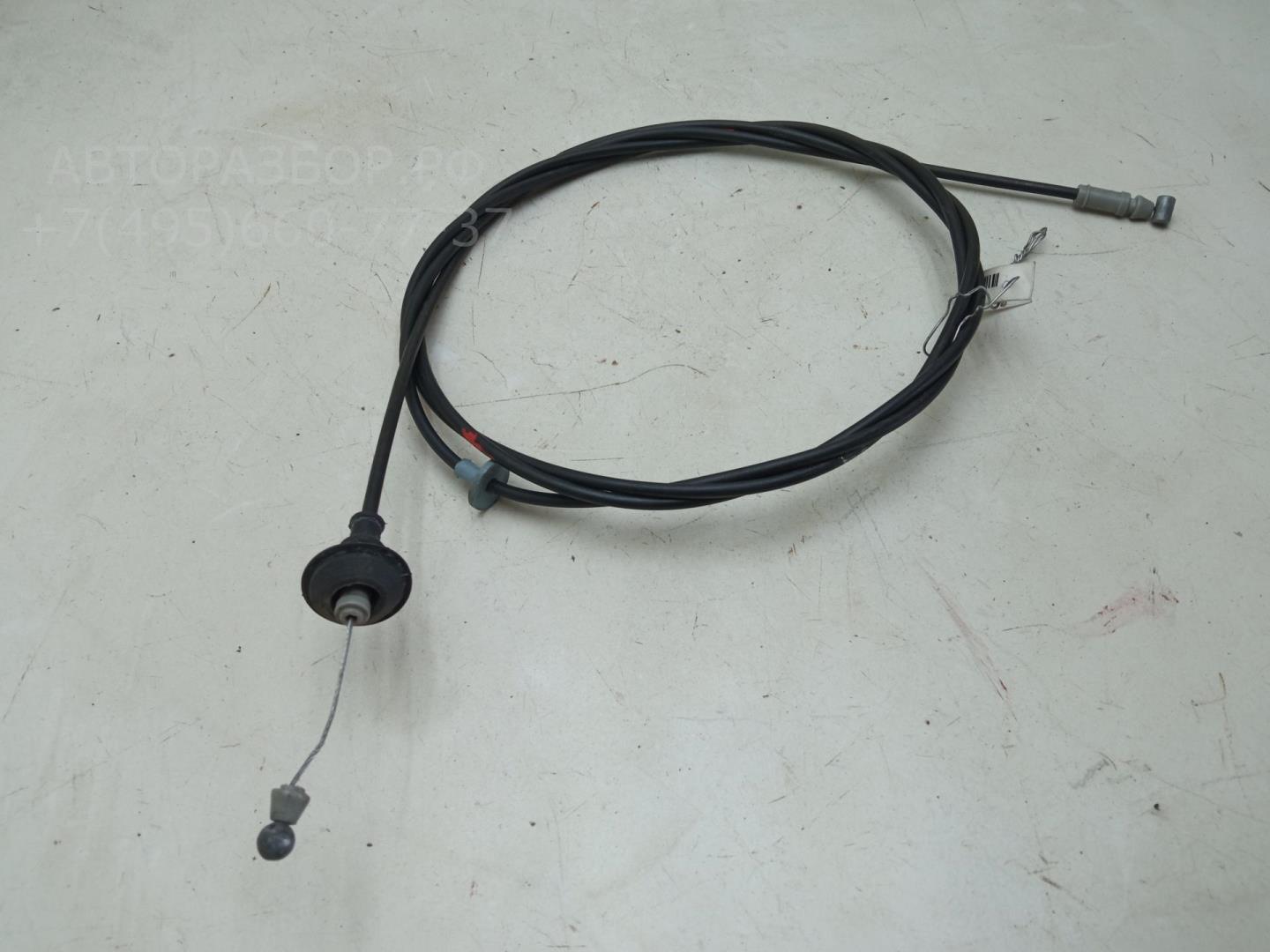 Трос открывания капота