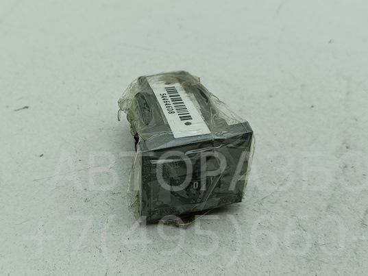 Кнопка обогрева сидений