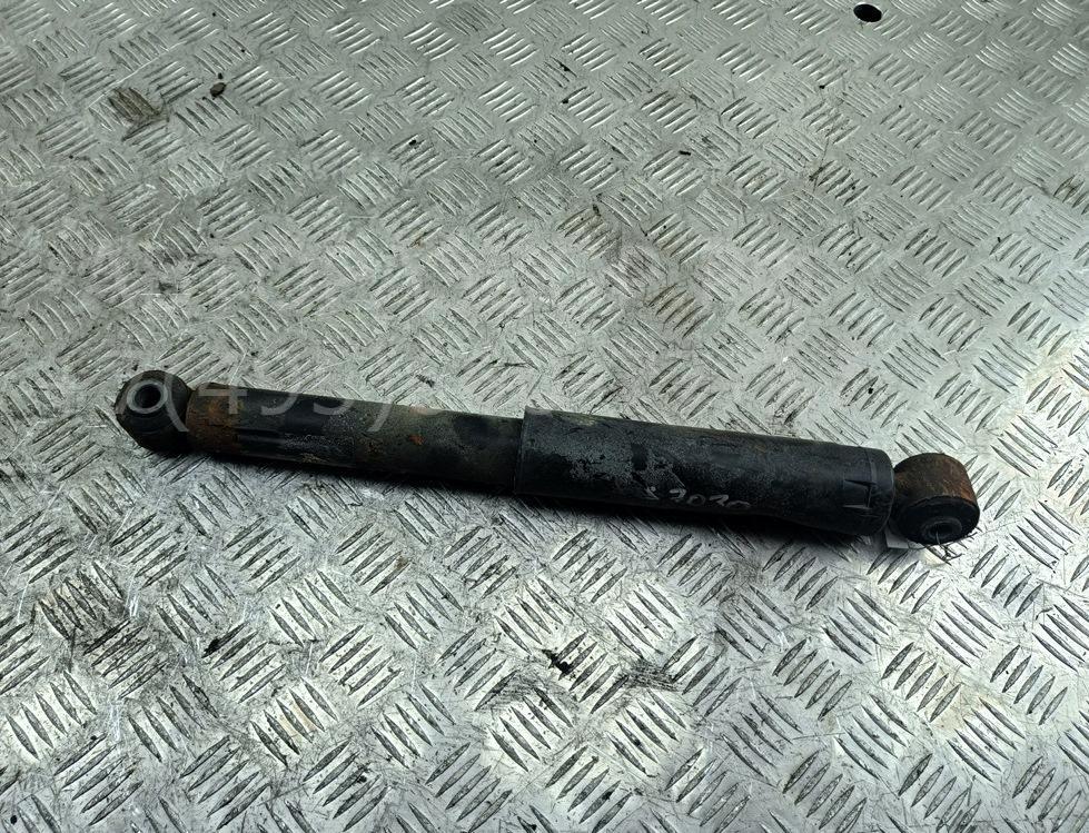 Амортизатор задний правый