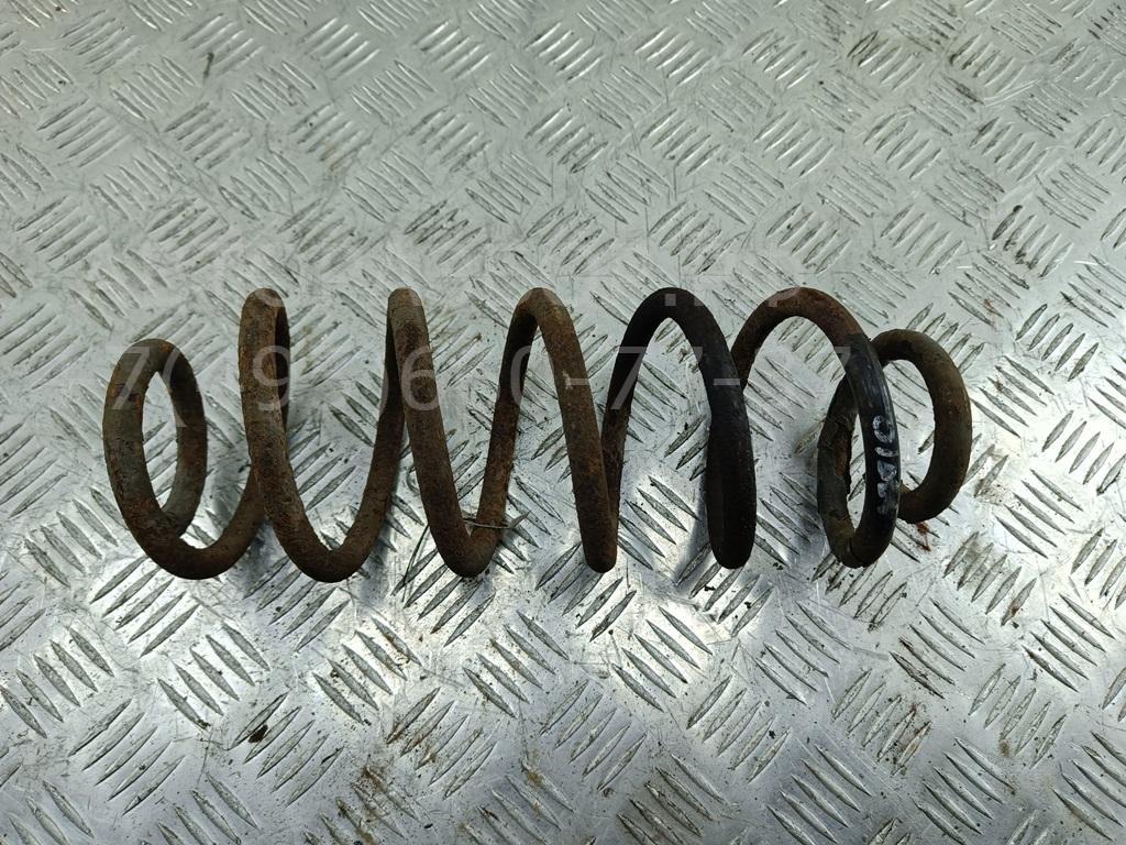 Пружина задняя