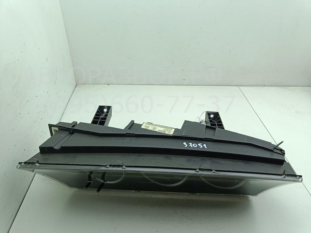 Панель приборов