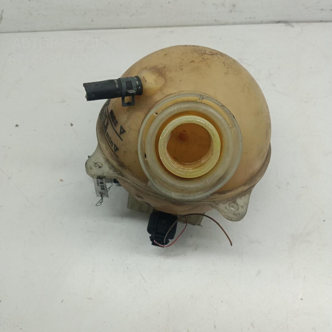 Бачок расширительный