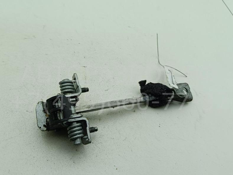 Ограничитель двери