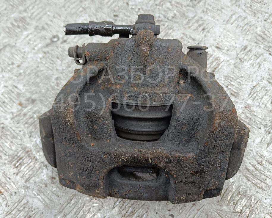 Суппорт передний правый