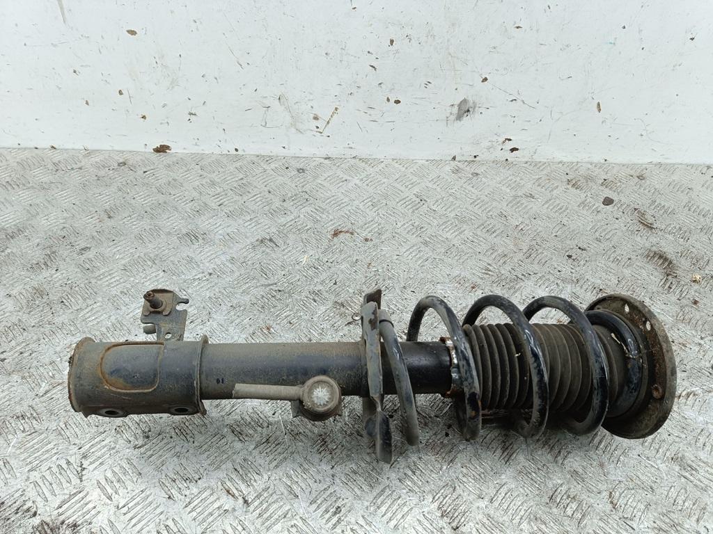 Амортизатор передний правый