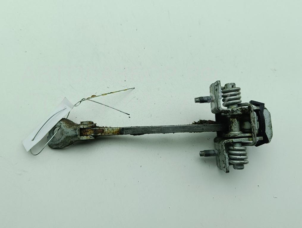 Ограничитель двери