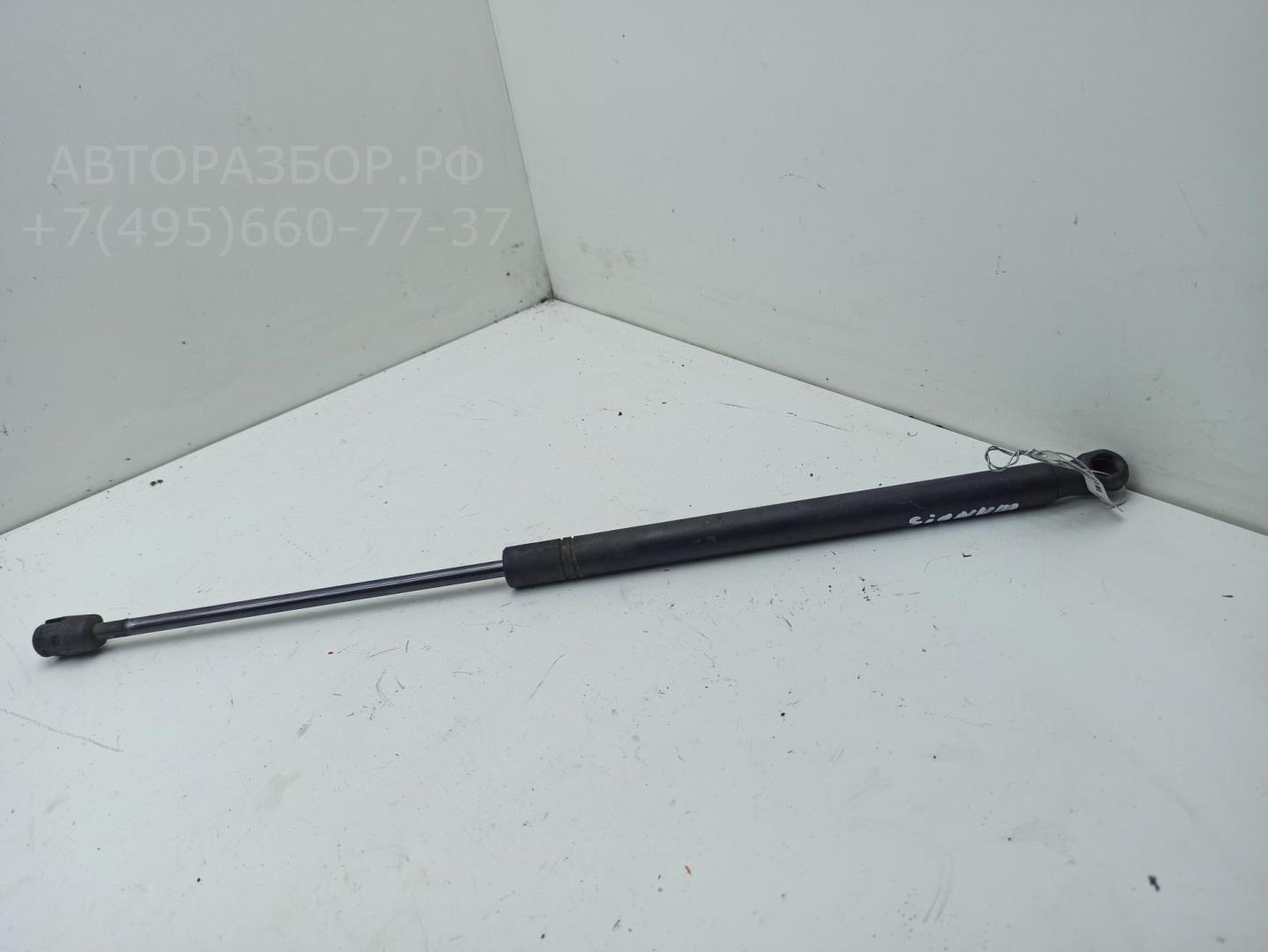 Амортизатор крышки багажника