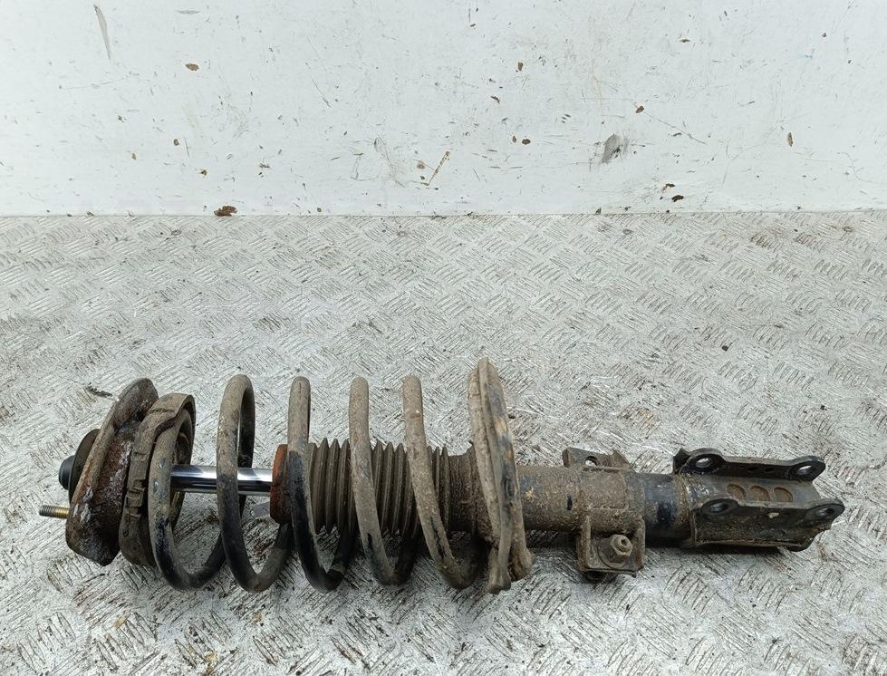 Амортизатор передний правый