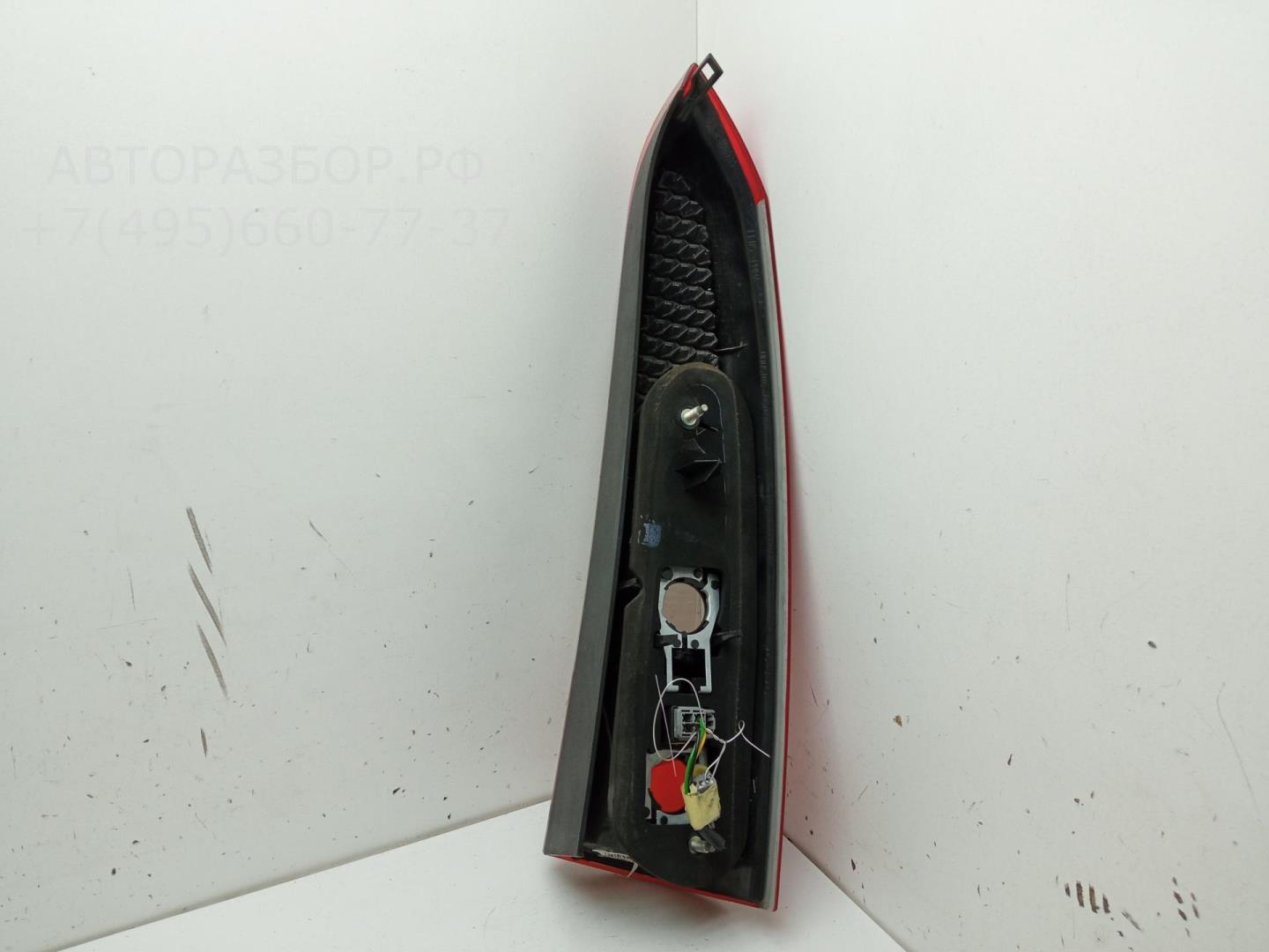 Фонарь задний левый