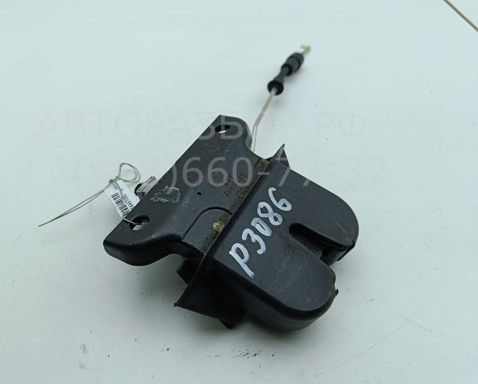 Замок багажника