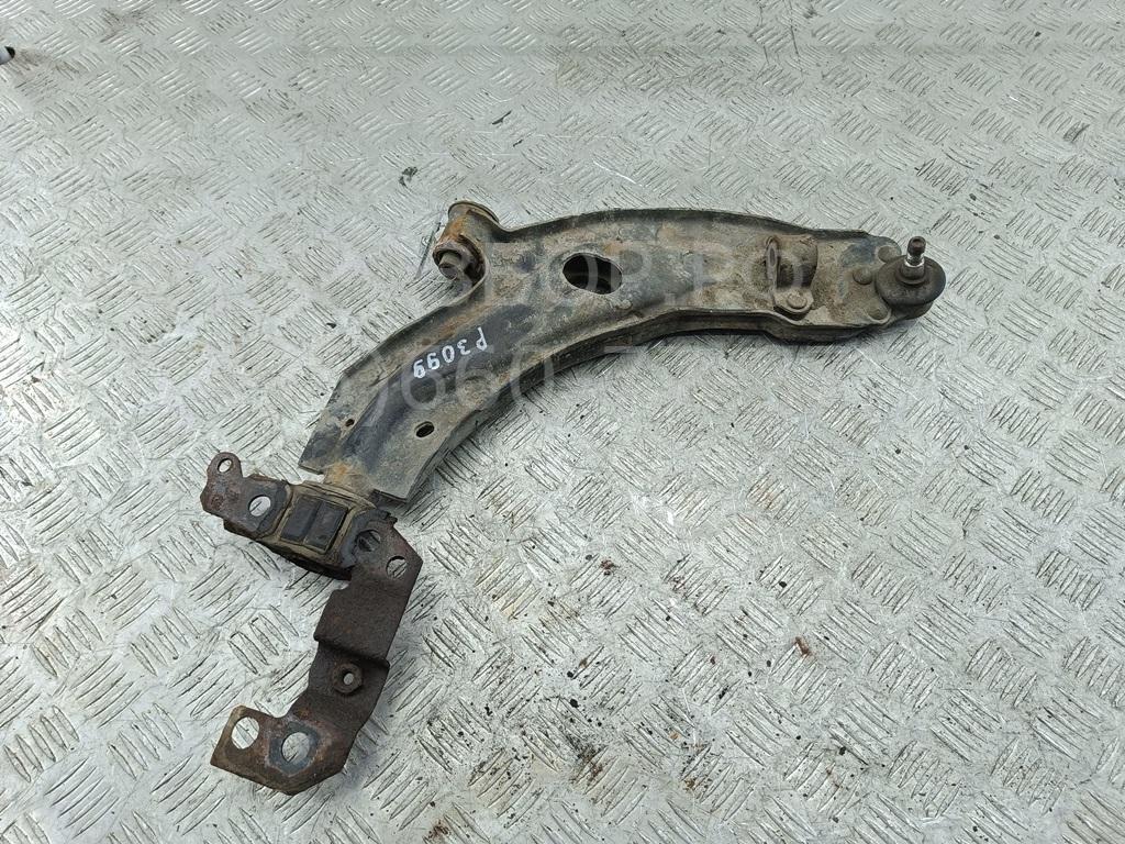 Рычаг передний правый