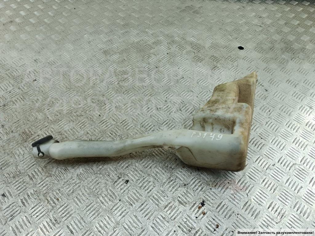 Бачок омывателя лобового стекла