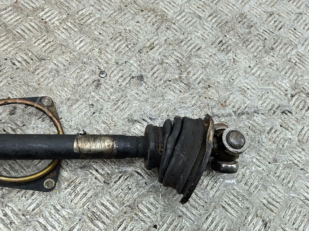 Полуось передняя левая