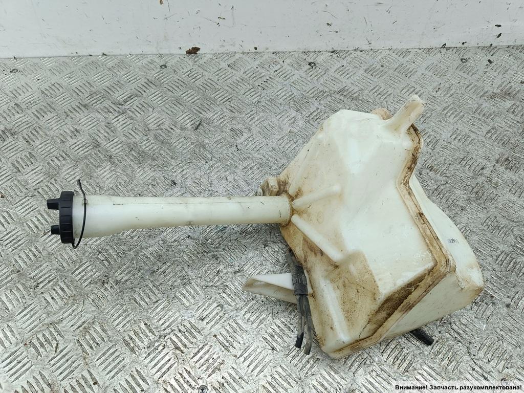 Бачок омывателя лобового стекла