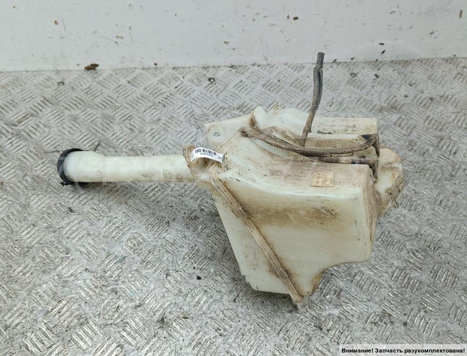 Бачок омывателя лобового стекла