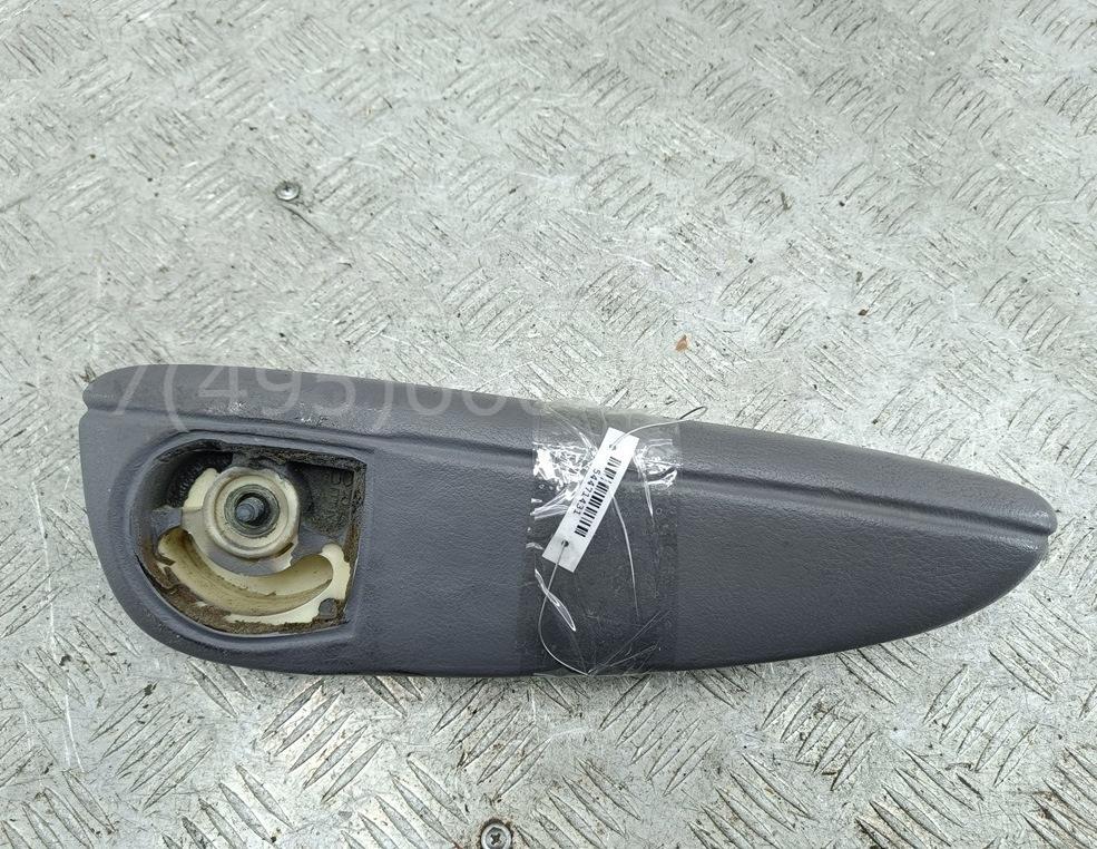 Подлокотник