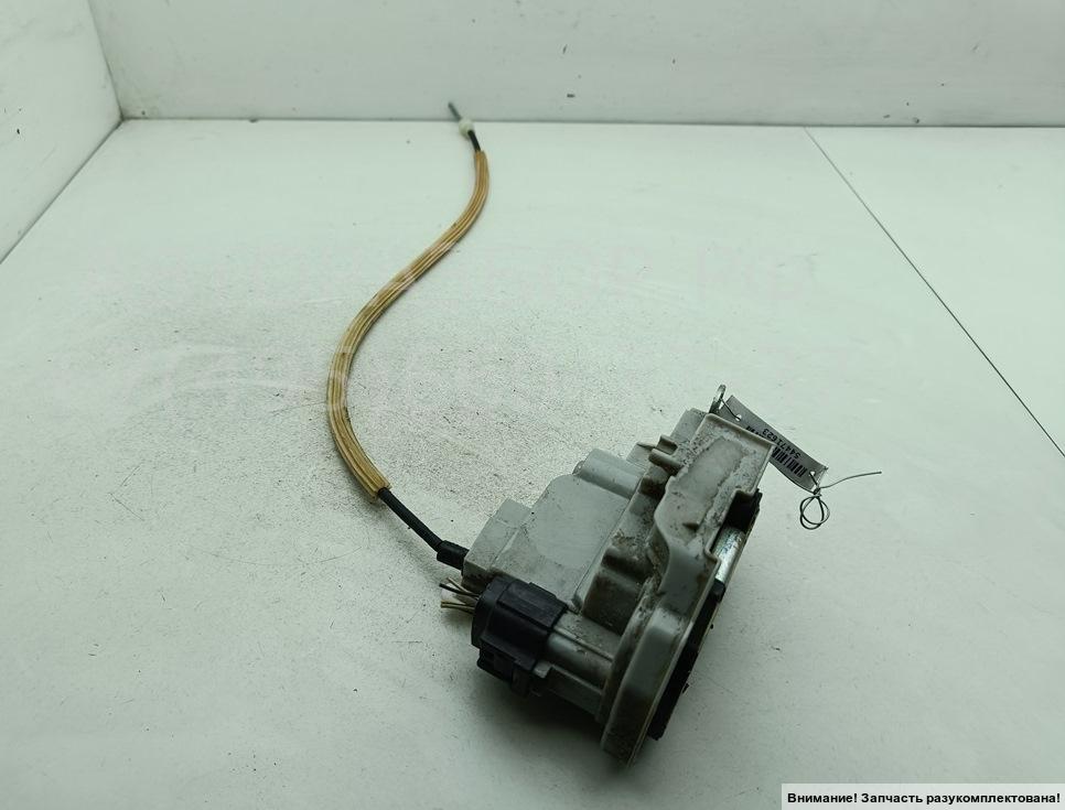 Замок двери передней правой