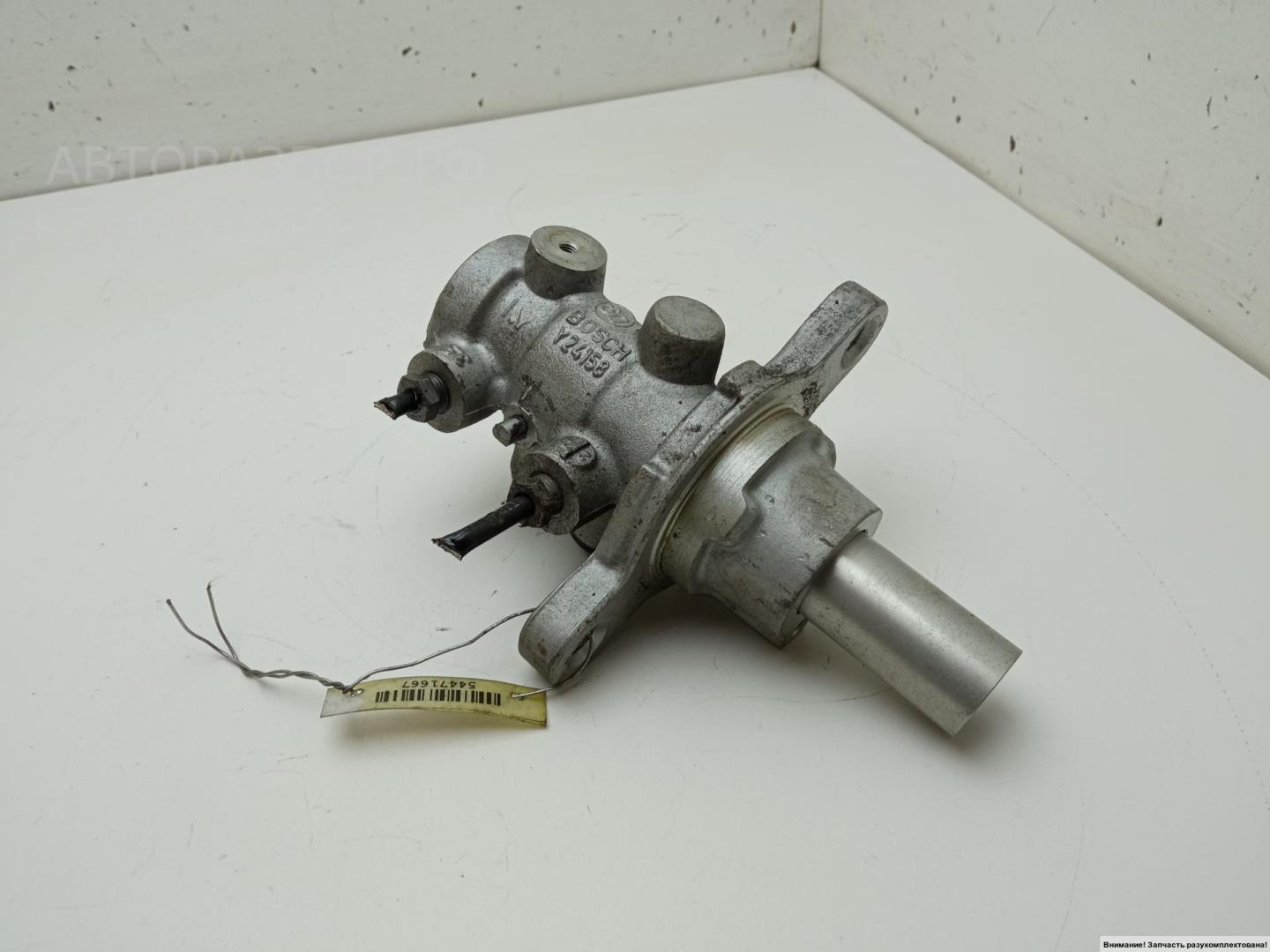 Цилиндр тормозной главный