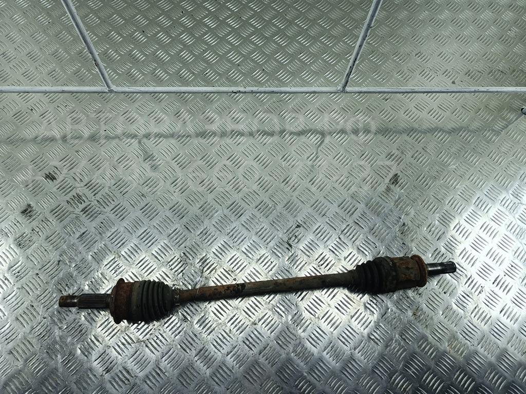 Полуось задняя