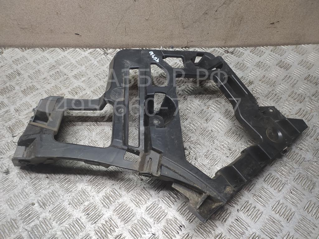Кронштейн заднего бампера правый