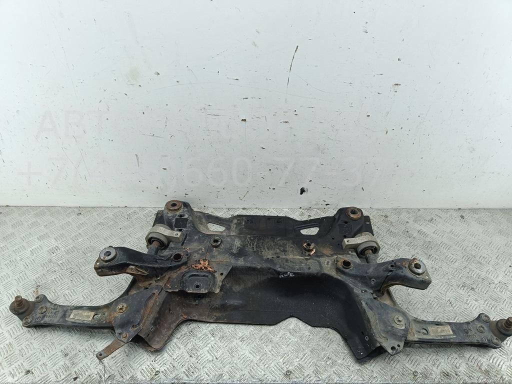 Балка подмоторная