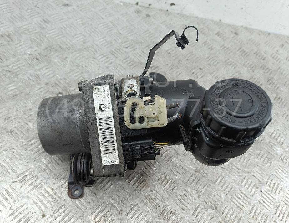 Серводвигатель рулевой рейки