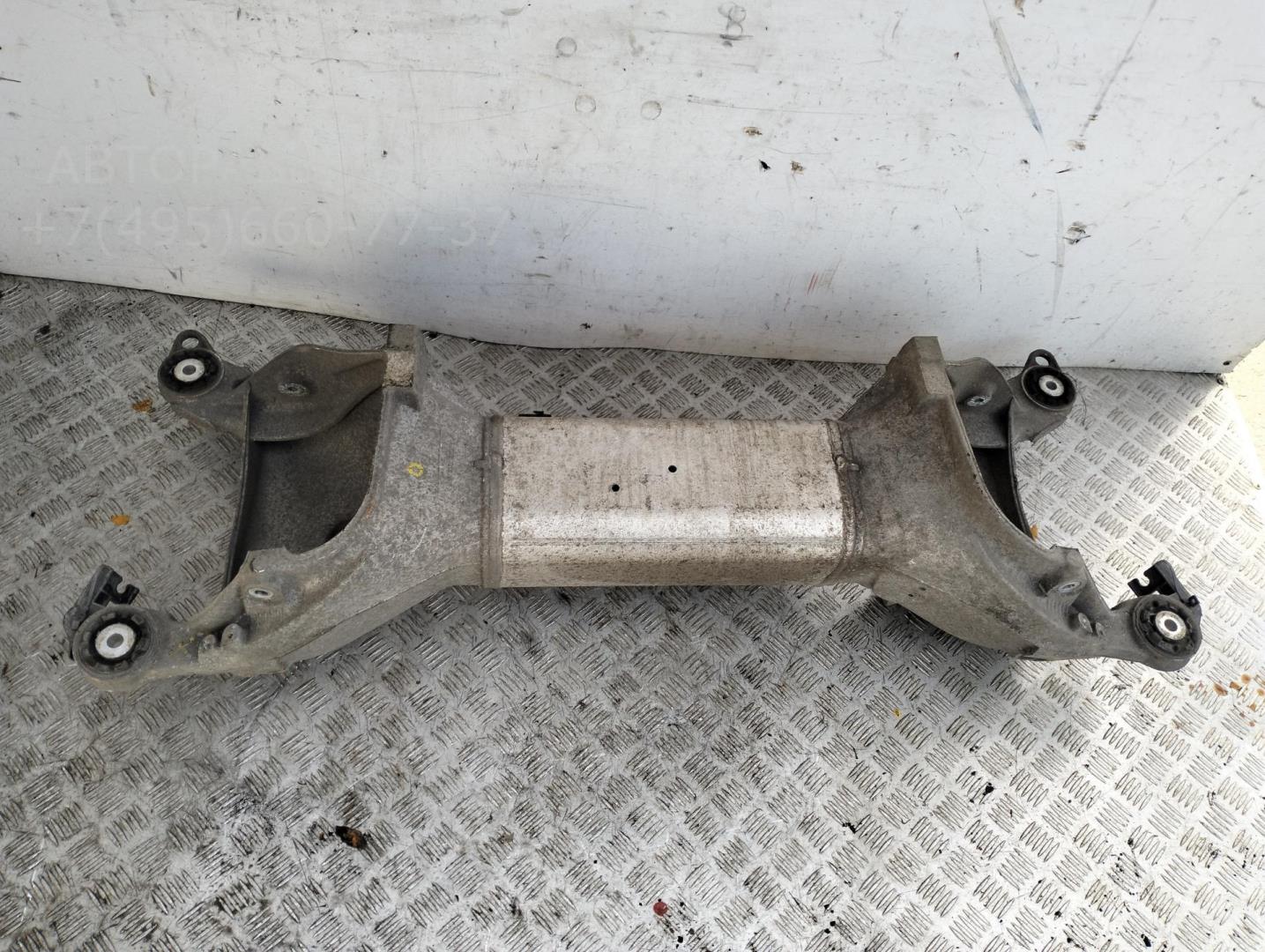 Балка задняя