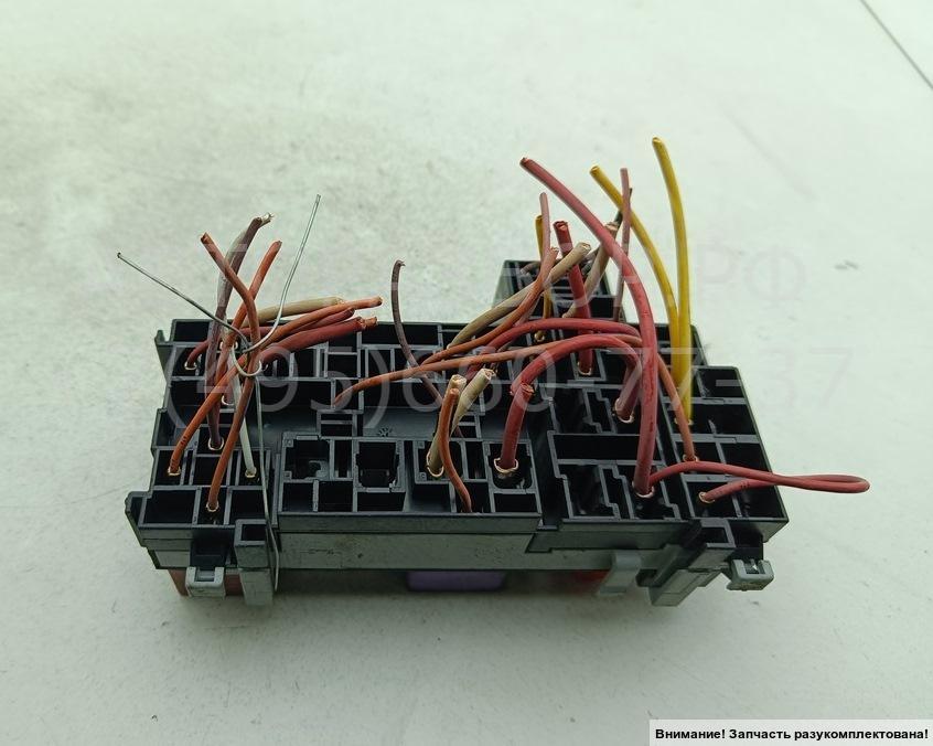Блок предохранителей
