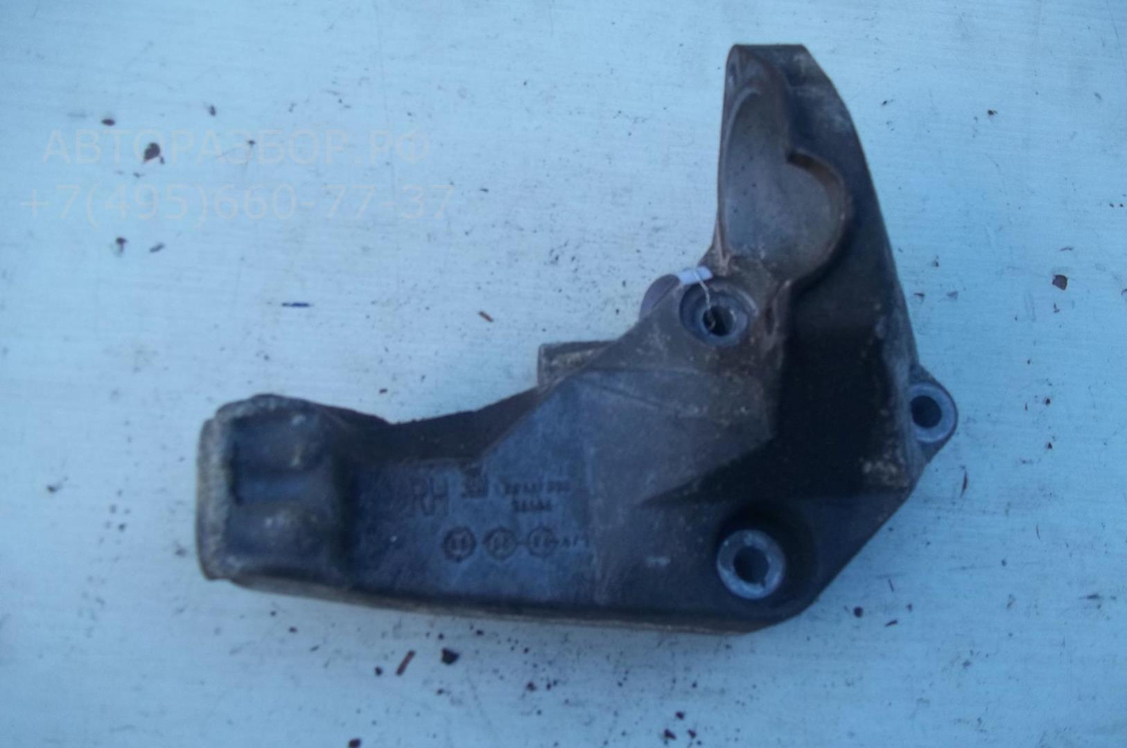 Кронштейн двигателя правый