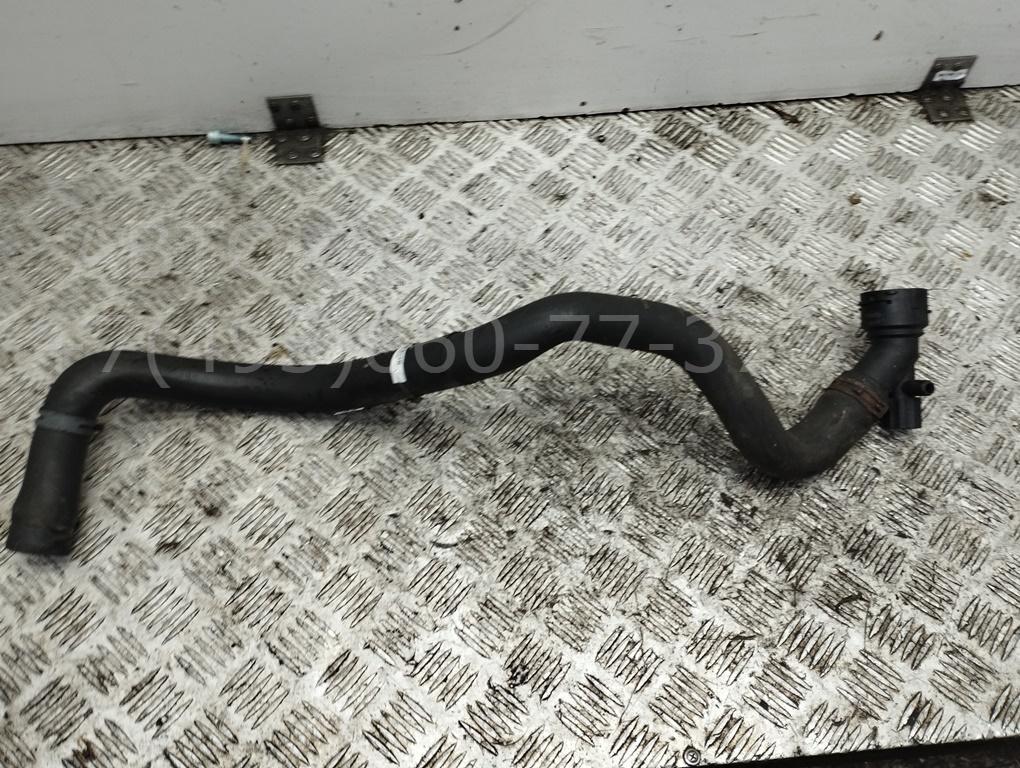 Патрубок радиатора