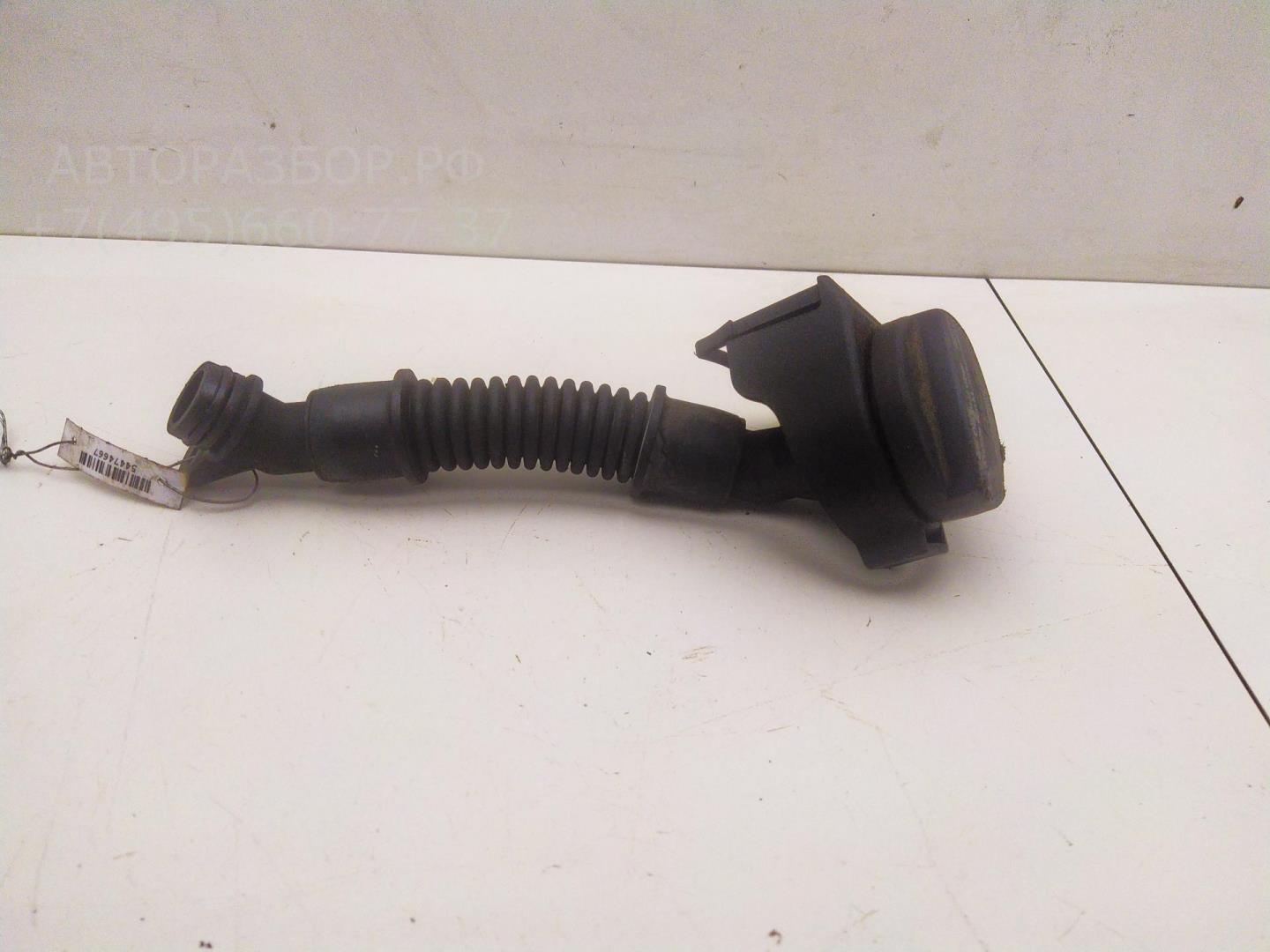 Маслозаливная горловина